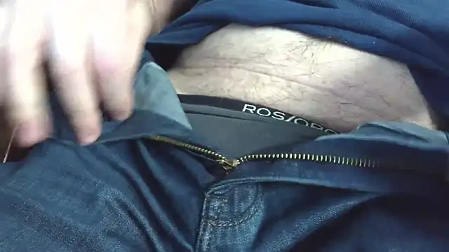 verylittletinycock webcam