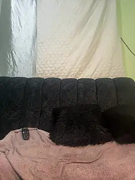 Flirty_Voltage webcam