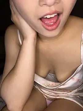 ali_za88 webcam