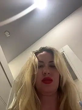 LanaShockk webcam
