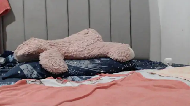 Lady_Bridgerton_ webcam
