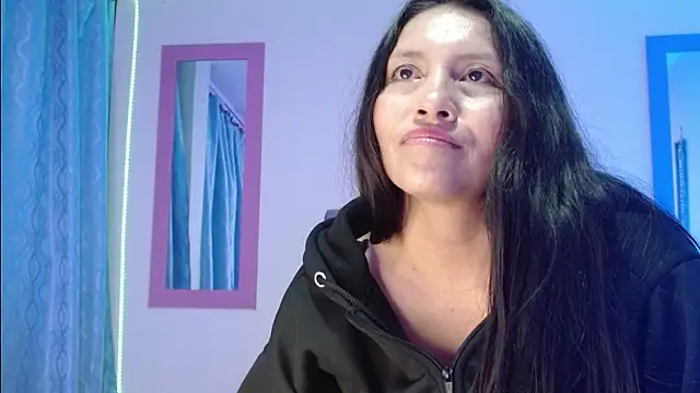 naya_10 webcam