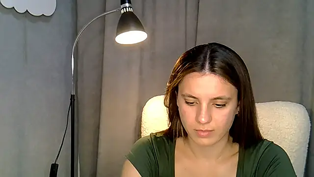 KiraHoney webcam