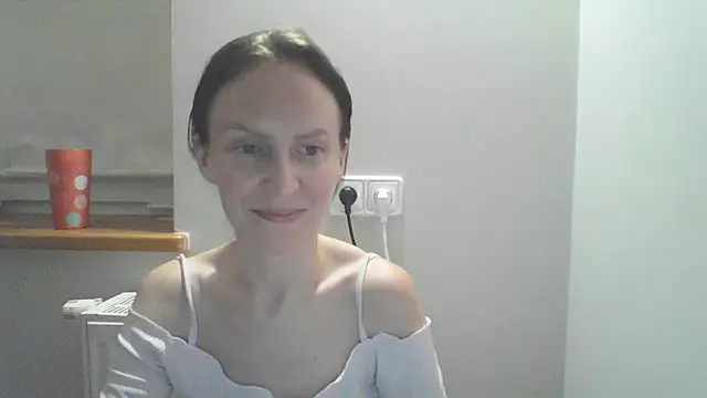 AnnaTight webcam