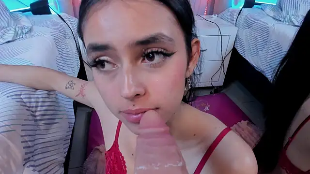 Eimy_Blaze webcam