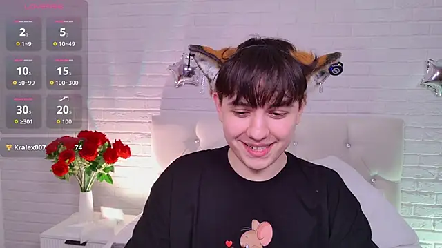FetishFox webcam