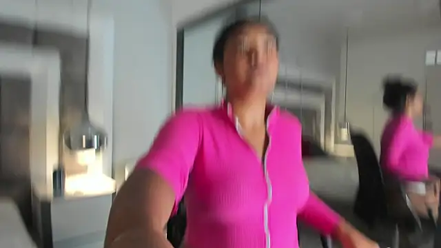 Natasha_Broown webcam