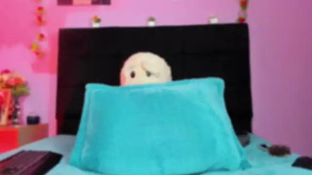 Kevin_Whitee webcam