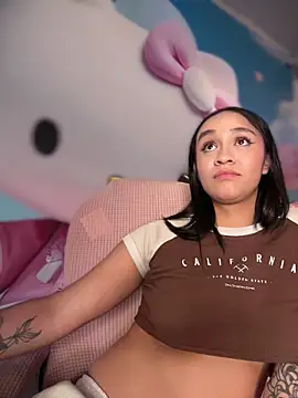 Isabella-Teen webcam