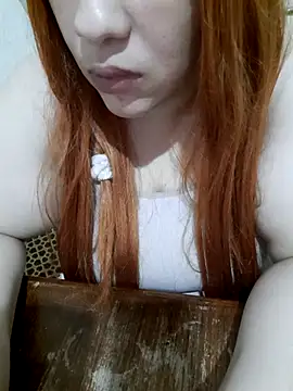Madam_bezzzoul webcam