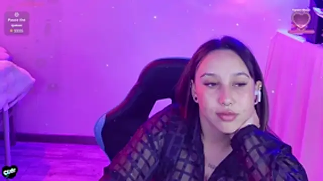 Skarlet_Adams28 webcam