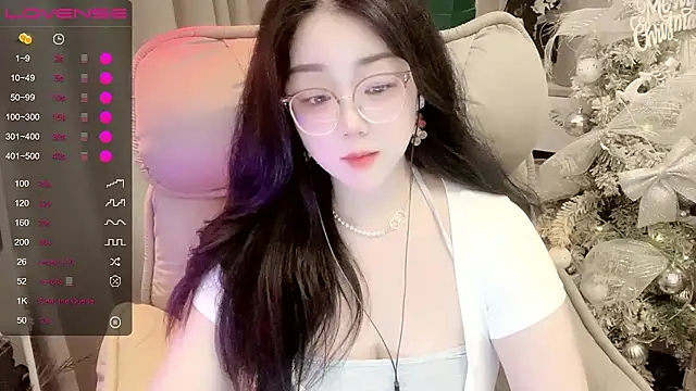 Monica-666888- webcam
