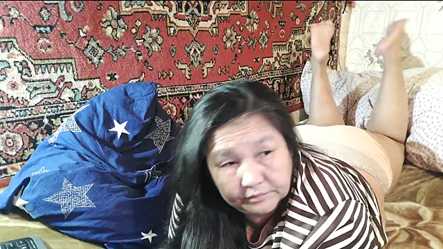 Zulfiya_Bruce webcam