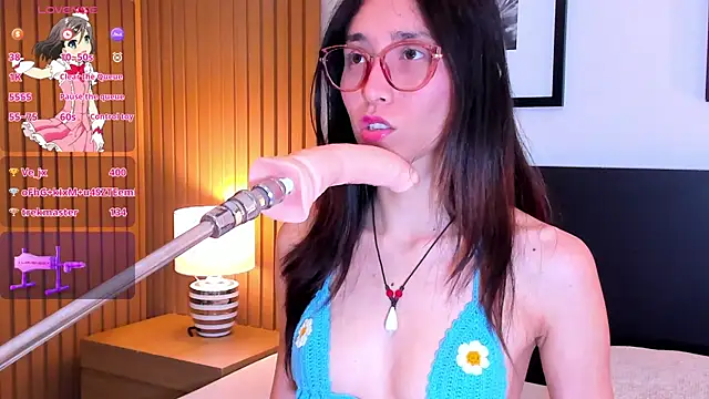 doll_bella_ live cam on StripChat