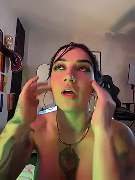 EmmyEvans1 webcam