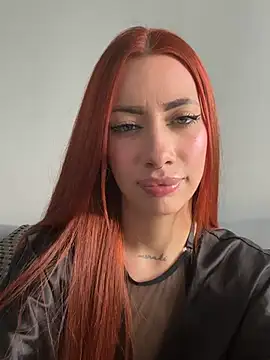 LolaGray__ live cam on StripChat
