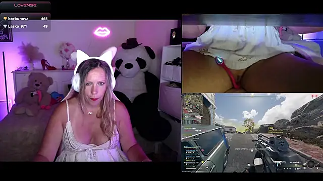 Angie-night webcam