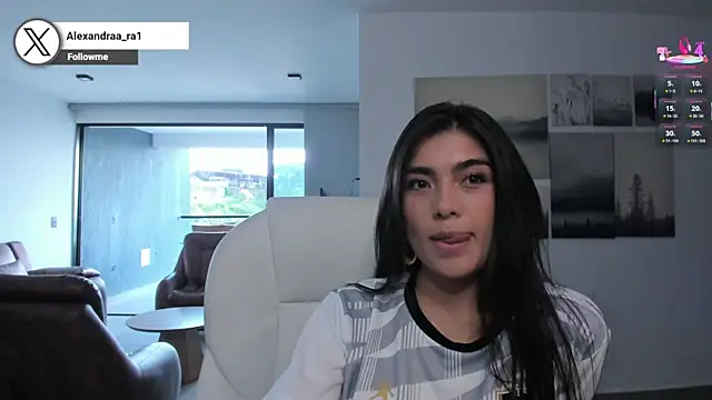 Alexandra_ra webcam