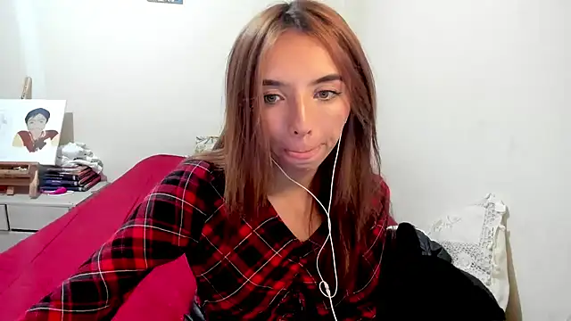 megan_doll2123 webcam