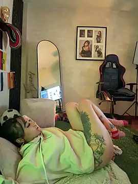 EmmyEvans1 webcam