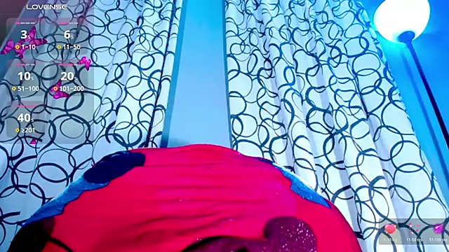 MariannaGotica live cam on StripChat