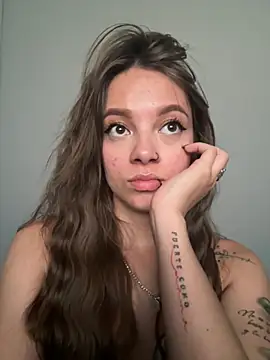 AmmyJones_ webcam