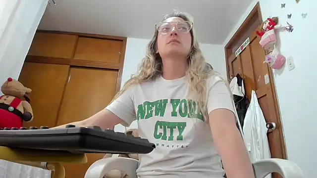 Adele_johnsonn1 webcam