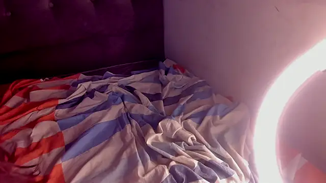 Alejita699 webcam