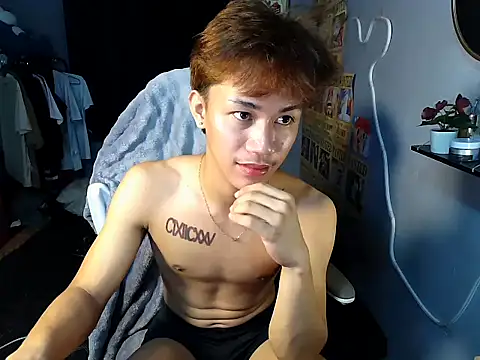 naughtyboyloy_0 webcam