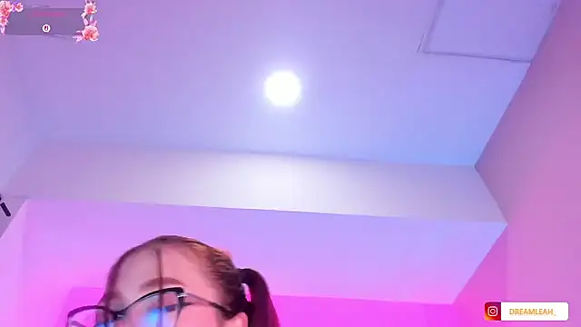 dreamleah_ webcam