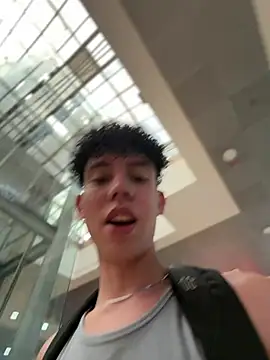 yoursexyjose webcam