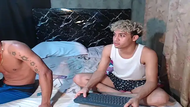 Wild_Squad webcam