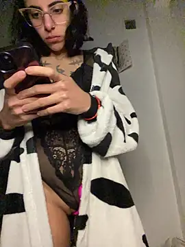 Poison_Ivy_29 webcam