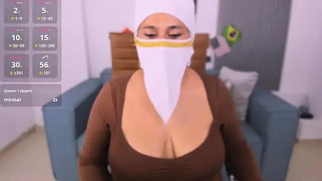 Thalia_hala webcam