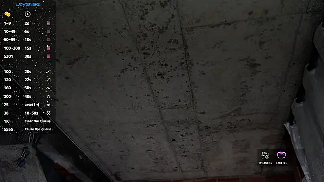 Valerymoon19 webcam