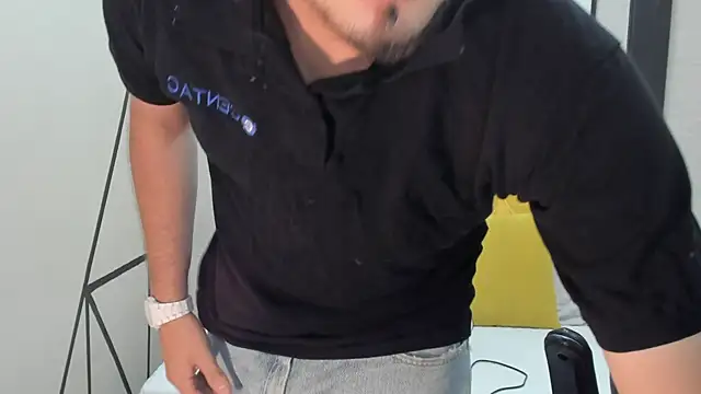 Joan_Blake webcam