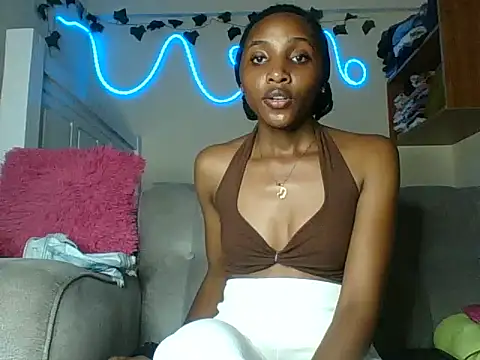 Velvet_peach webcam