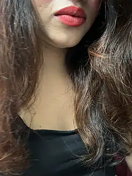 Yours_riya11 webcam