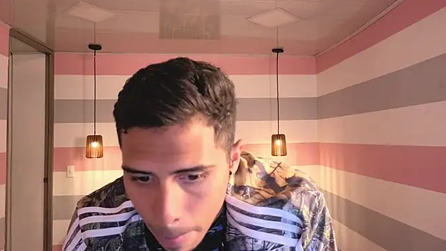 theo_steel_ webcam