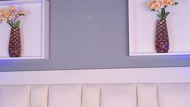 IzanThorne webcam
