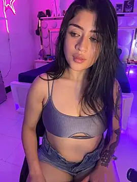 lucianaroy webcam