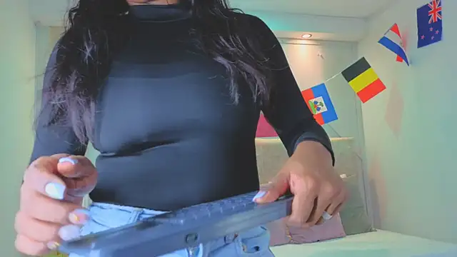 amara_queen_ webcam