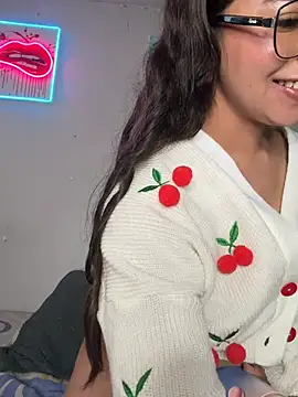 cocoagigimuse - CocoaGigiMuse's free webcam - UK Sex Cams