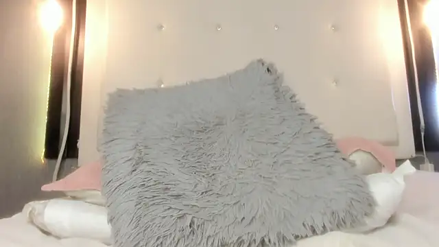 mia_gomez7 webcam