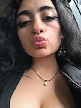 Lila_Desiree live cam