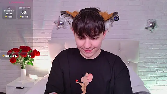 FetishFox webcam
