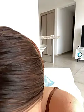 anavi_ (F young) - play tits