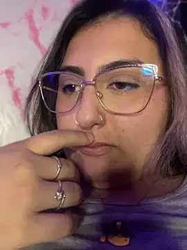 KaroVelvet webcam