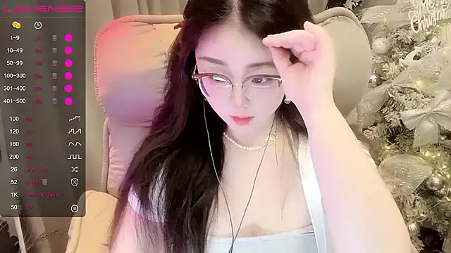 Monica-666888- webcam