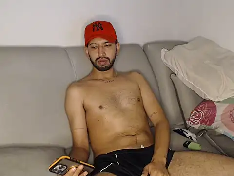 thomass1018 webcam